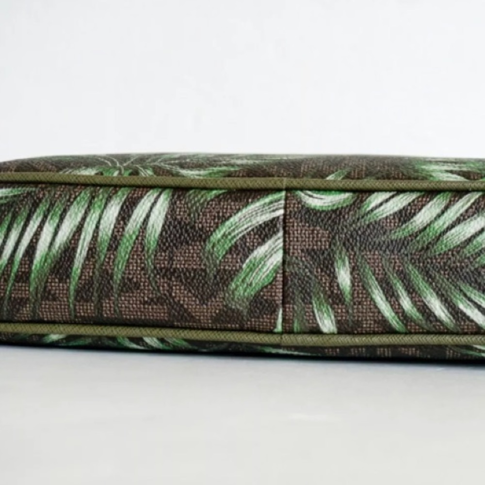 NWT MICHAEL KORS CONVERTIBLE PALM LEAVES CROSSBODY - Picture 5 of 6
